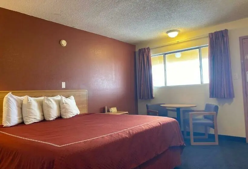 キングサイズベッドのスタンダードルーム, Econo Lodge