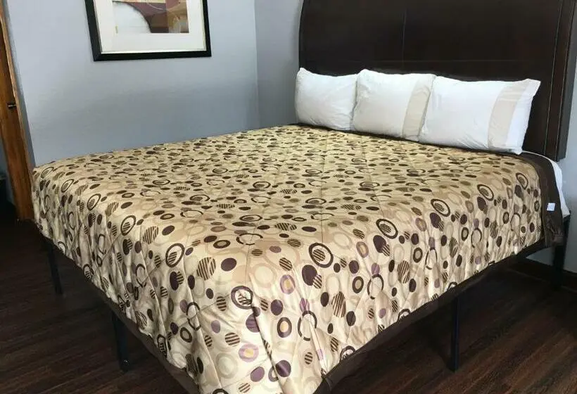 キングサイズベッドのスタンダードルーム, Budget Inn   Laurens