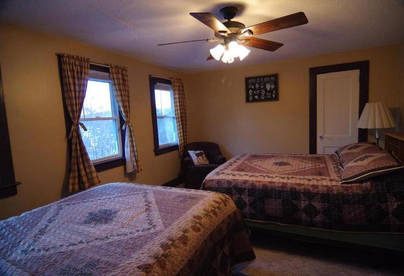 ４ベッドルームハウス, Cramers Point Lake Breeze