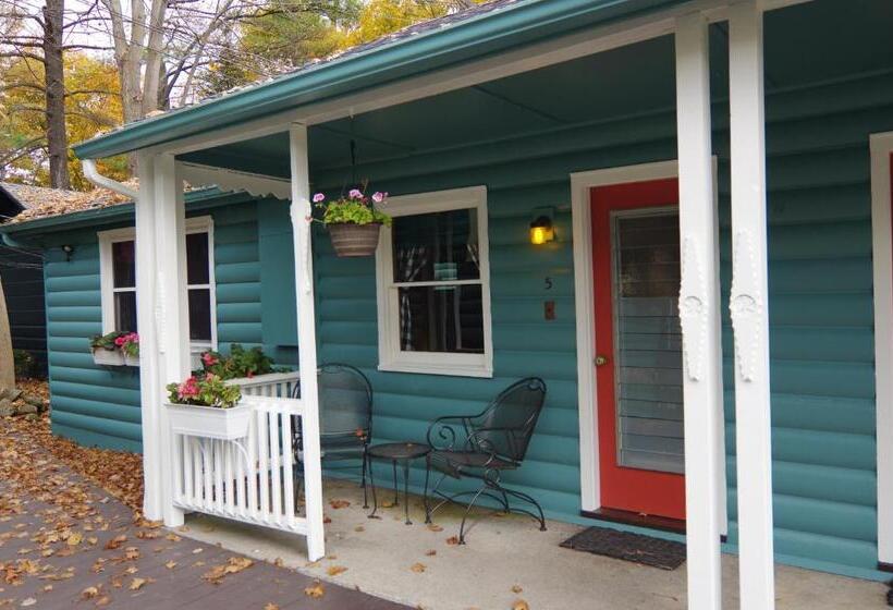 スタンダードルーム, Cramers Point Lake Breeze