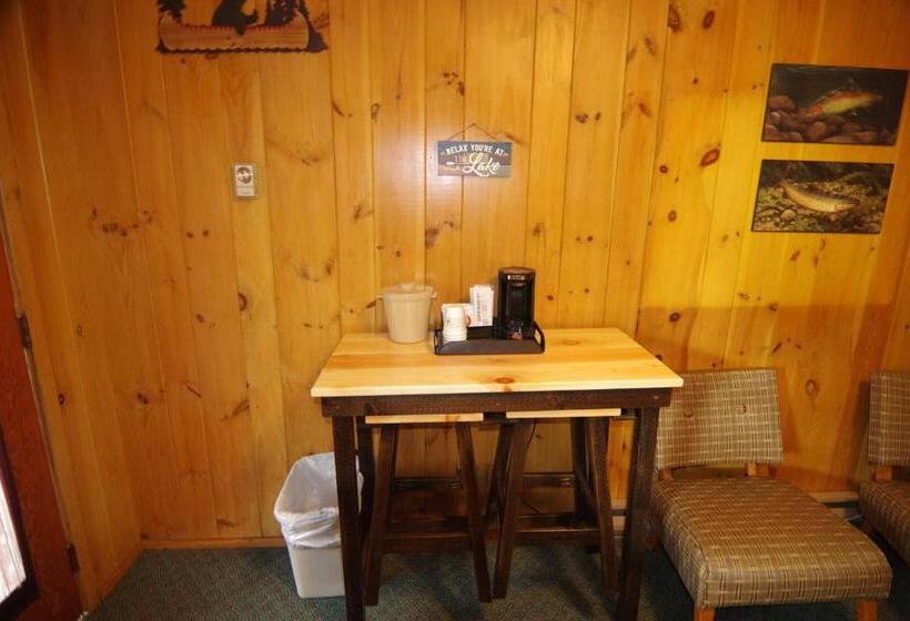 キングサイズベッドのスイートルーム, Cramers Point Lake Breeze