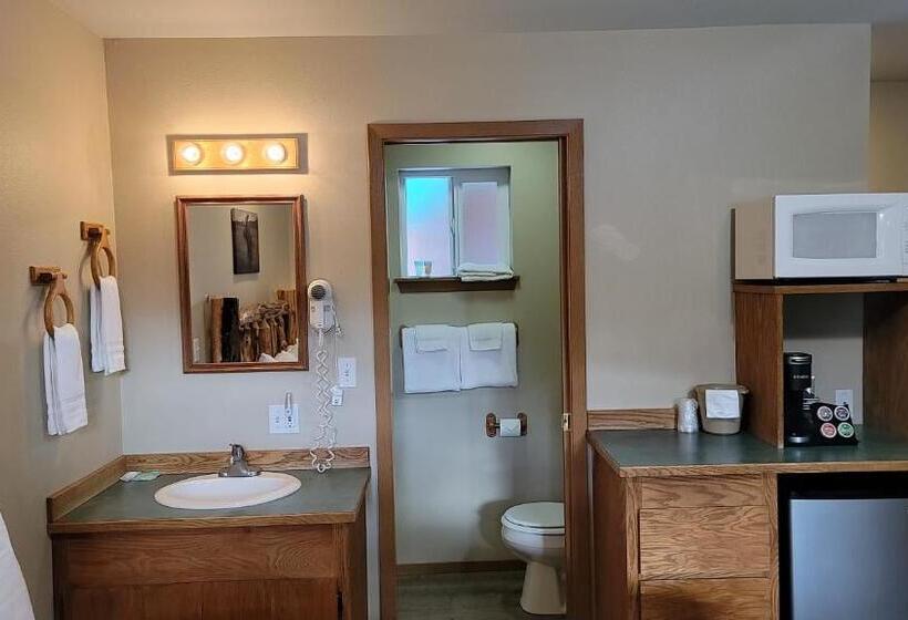 Номер Стандарт, Riverfront Motel & Cabins