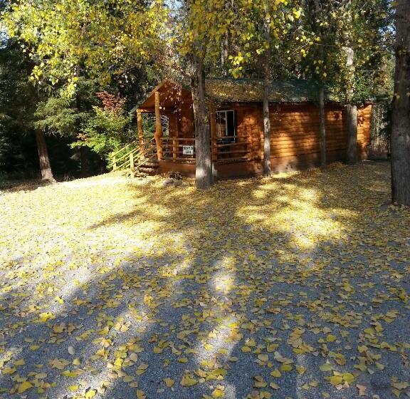 Номер Deluxe, Riverfront Motel & Cabins