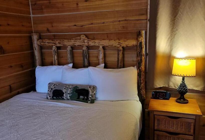 수피리어 룸, Riverfront Motel & Cabins