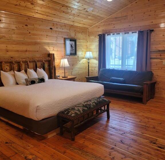 Номер Superior Кровать Кинг, Riverfront Motel & Cabins
