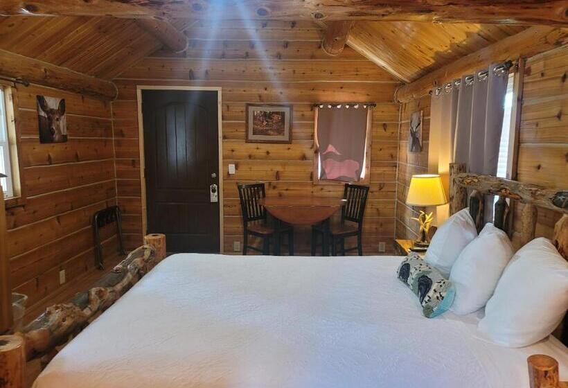 수피리어 룸, Riverfront Motel & Cabins