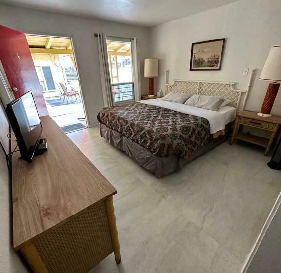Стандартный Номер Кровать Кинг, Aloha Hotel Palm Springs