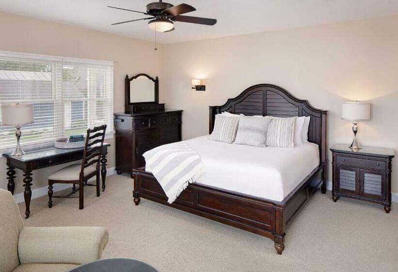 Стандартный Номер Кровать Кинг, Inn At Harbor Hill Marina