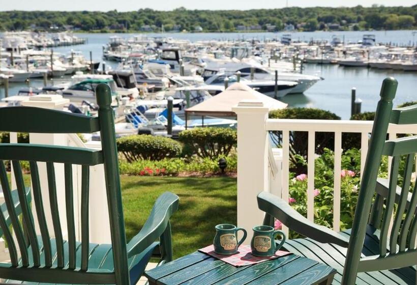 غرفة سوبيريور, Inn At Harbor Hill Marina