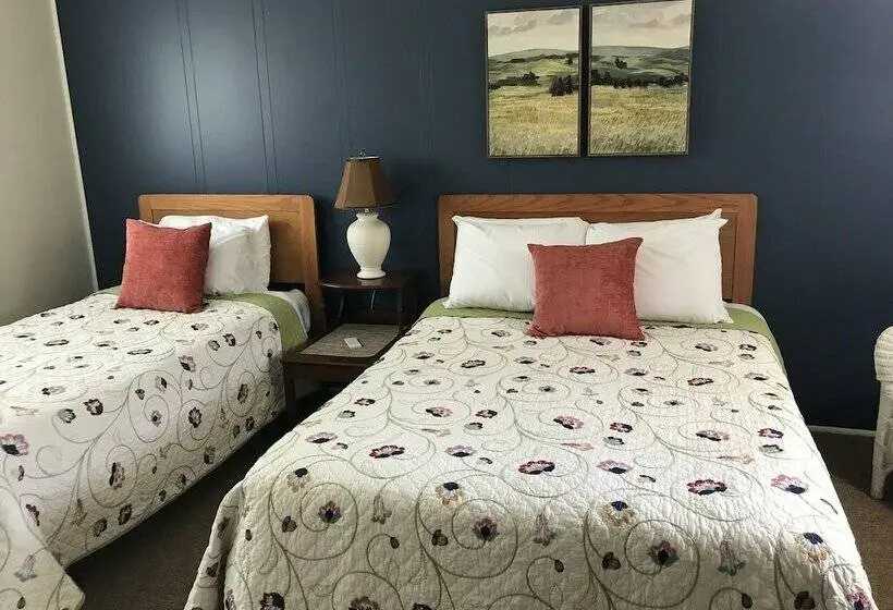 スタンダードルーム, Brittany Motel