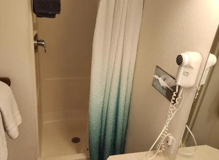 キングサイズベッドのデラックスルーム, Canyon Motel Near Rocky Mountain National Park