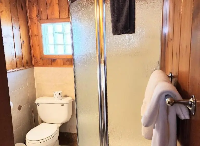 キングサイズベッドのスタンダードルーム, Canyon Motel Near Rocky Mountain National Park