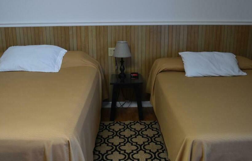 レイクビュースタンダードルーム, Gorgeous View Motel