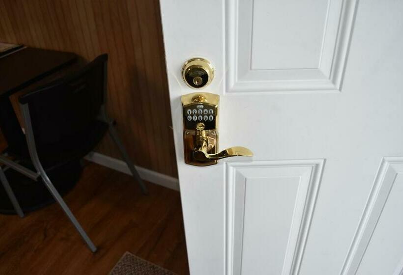 キングサイズベッドのスタンダードルーム, Gorgeous View Motel