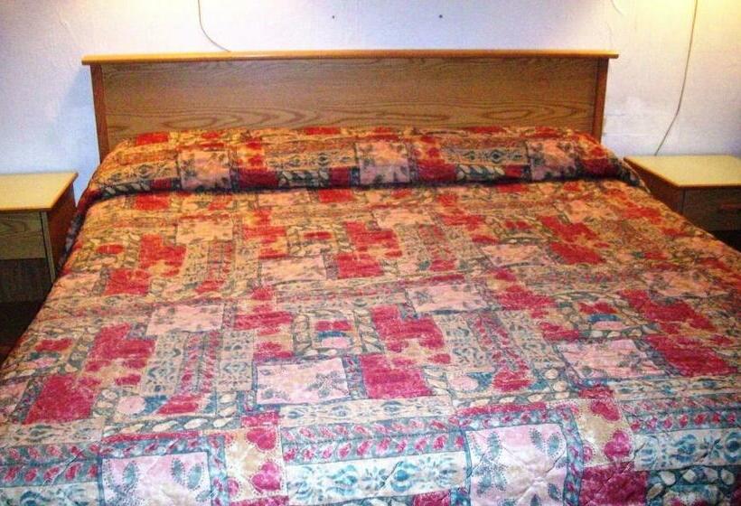 Стандартный Номер Кровать Кинг, Hilander Motel