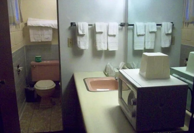 Standard-huone 2 Parivuodetta, Hilander Motel