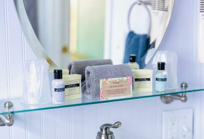 غرفة ديلوكس ثلاثية, Keystone Inn Bed And Breakfast