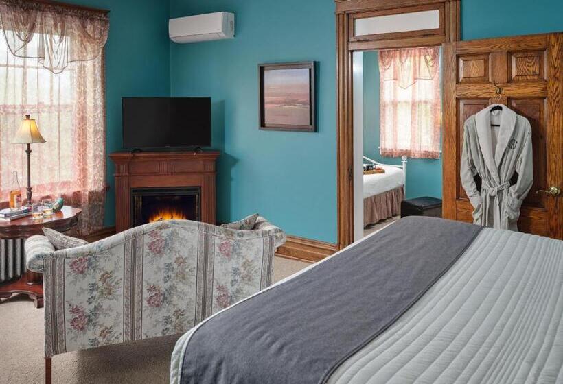 غرفة ديلوكس ثلاثية, Keystone Inn Bed And Breakfast