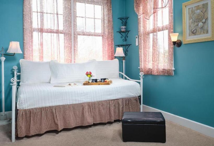 غرفة ديلوكس ثلاثية, Keystone Inn Bed And Breakfast