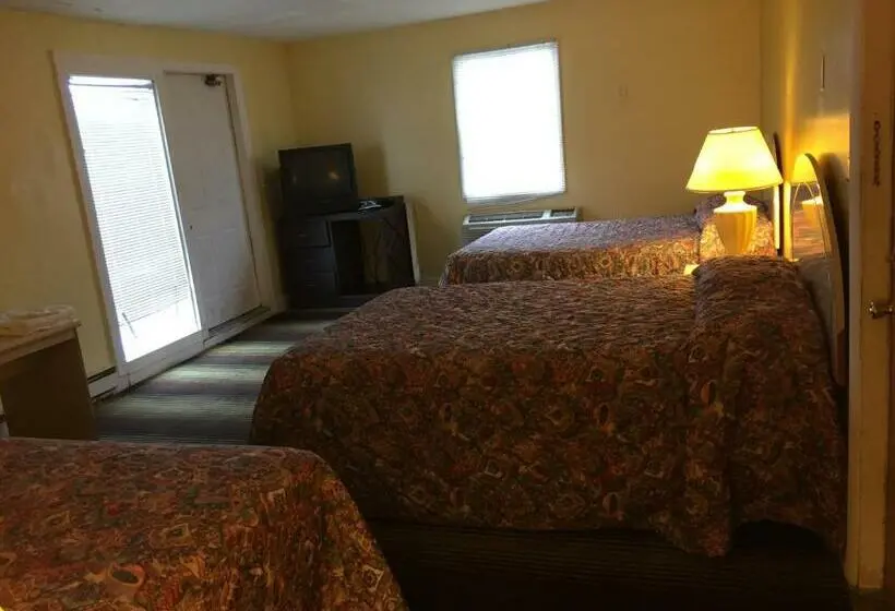 スタンダードトリプルルーム, La Fontana Motel