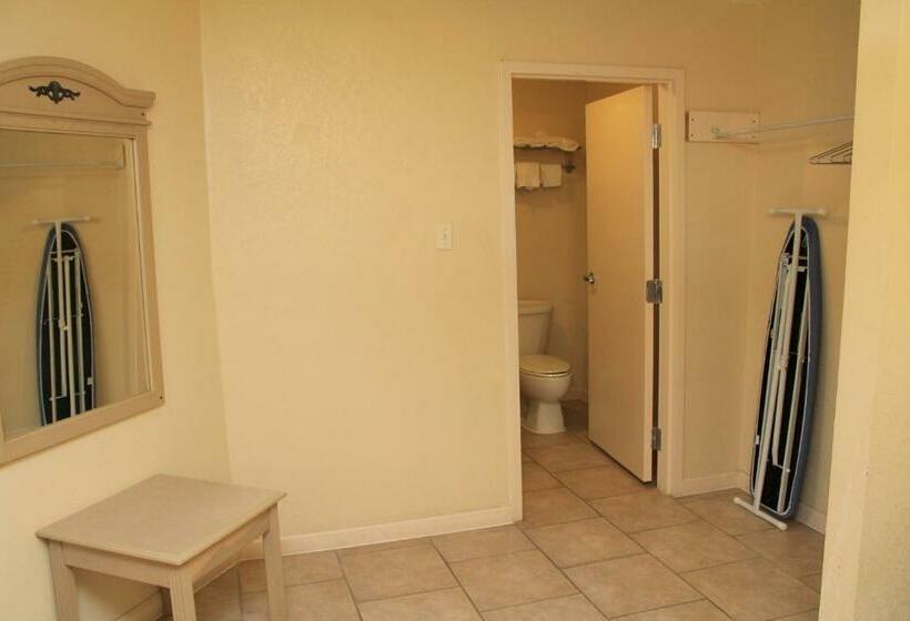 Büyük Çift Kişilik Yataklı Süit, Best Way Inn And Suites New Orleans