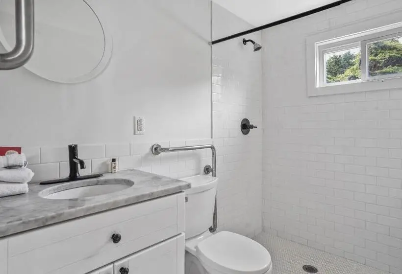 Standard-bungalow, Breakers Montauk