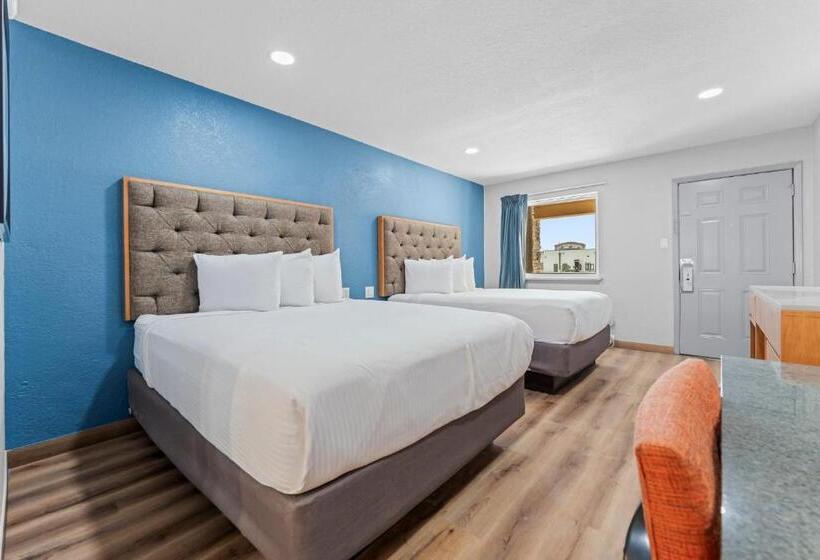 Номер Стандарт, Econo Lodge Inn & Suites