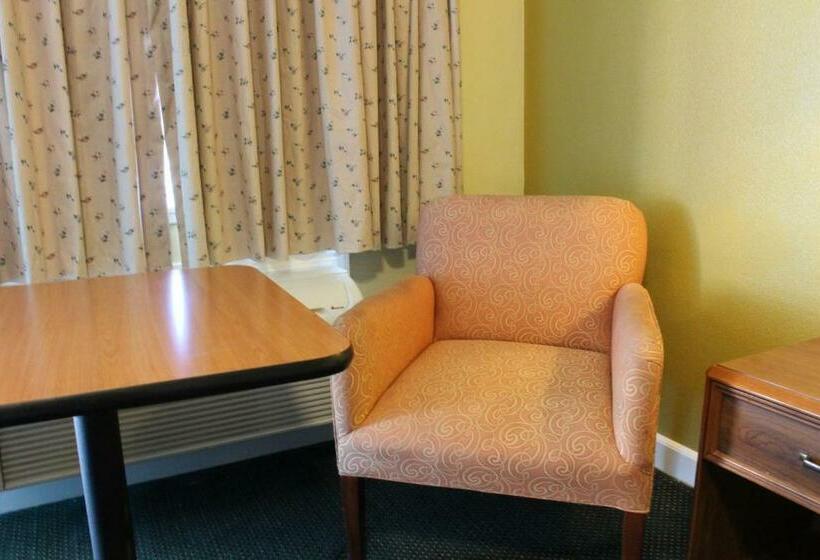 غرفة قياسية سرير كينج, Echo Lodge