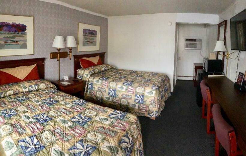 Chambre Standard 2 Lits Doubles, Economy Inn Bloomington