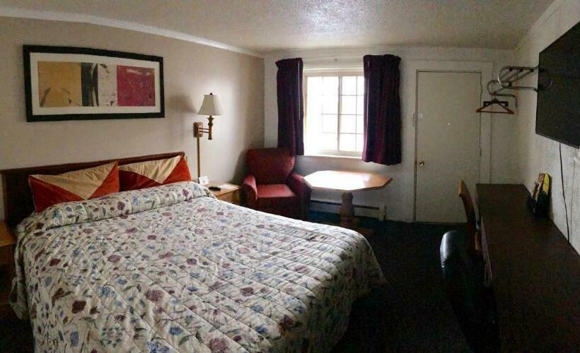 Стандартный Номер Кровать Кинг, Economy Inn Bloomington