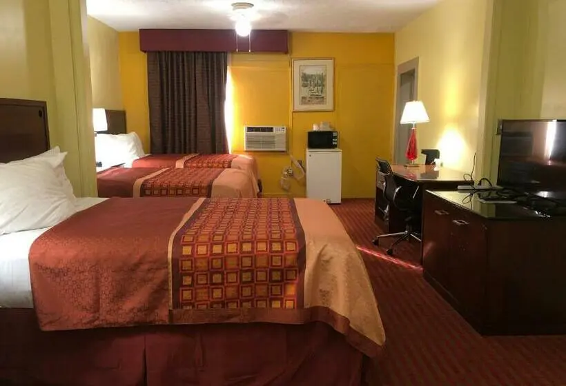 スタンダードトリプルルーム, Ellijay Inn   Downtown Ellijay