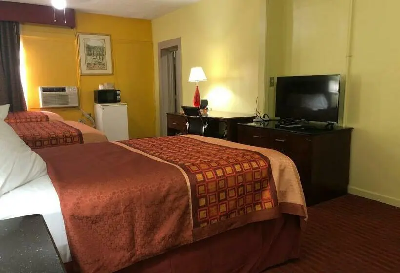 スタンダードトリプルルーム, Ellijay Inn   Downtown Ellijay