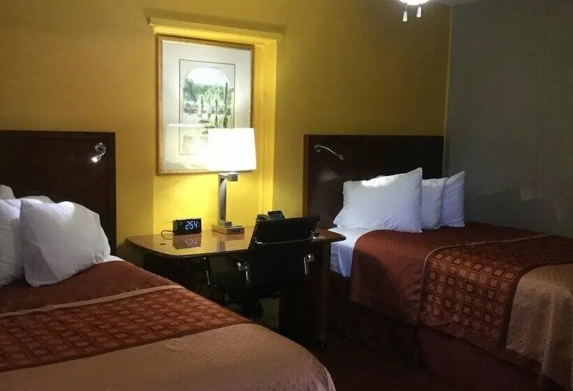 ２ダブルベッドのスタンダードルーム, Ellijay Inn   Downtown Ellijay