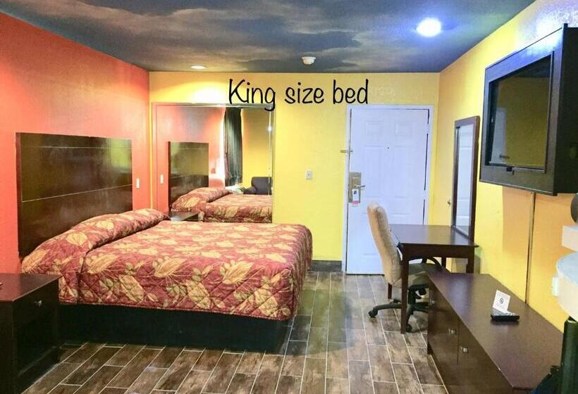 스탠다드 룸 킹사이즈 침대, Luxury Inn