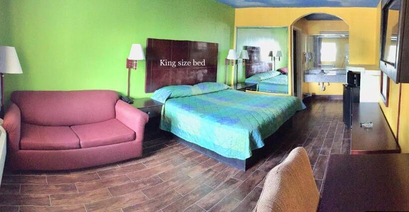 스탠다드 룸 킹사이즈 침대, Luxury Inn