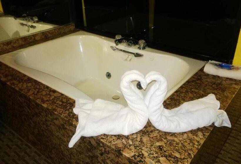Стандартный Номер Кровать Кинг, Luxury Inn