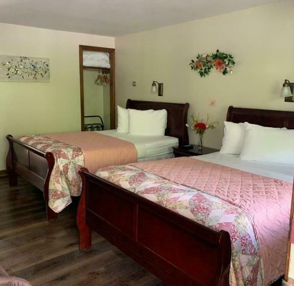 غرفه قياسيه سريرين مزدوجين, Stay Berkshires