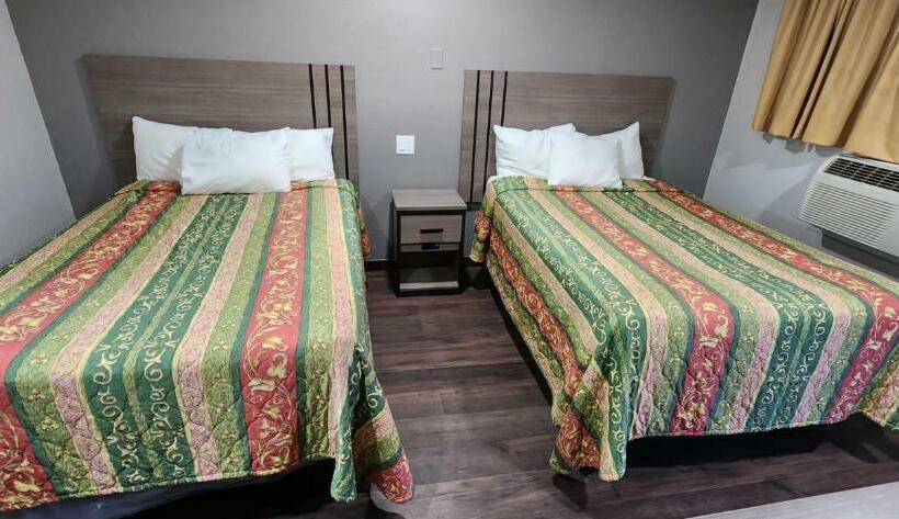 غرفه قياسيه سريرين مزدوجين, Value Lodge