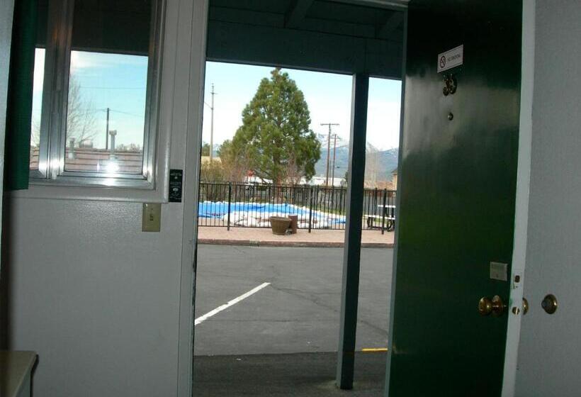 스탠다드 싱글 룸 킹 침대, Walker River Lodge