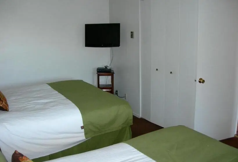 スタンダード４人部屋, Walker River Lodge