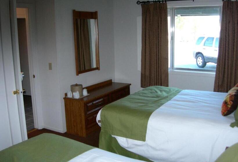 4인용 스탠다드 룸, Walker River Lodge