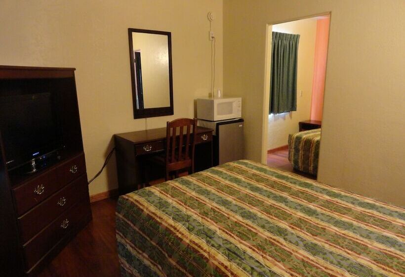 חדר סטנדרט שתי מיטות זוגיות, Sunset Motel