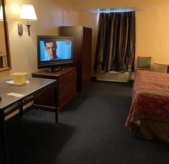 身障者適用キングサイズベッドルーム, Budget Inn Temple Hills