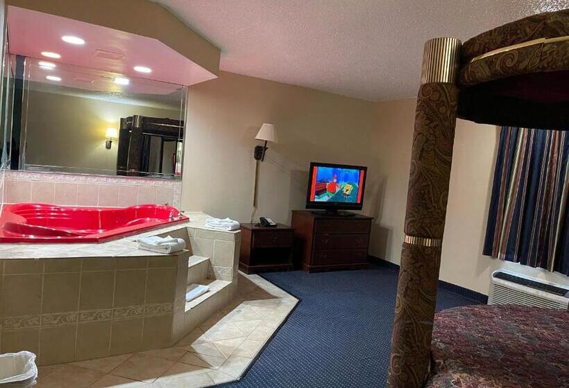 جناح مزود بجاكوزى, Budget Inn Temple Hills