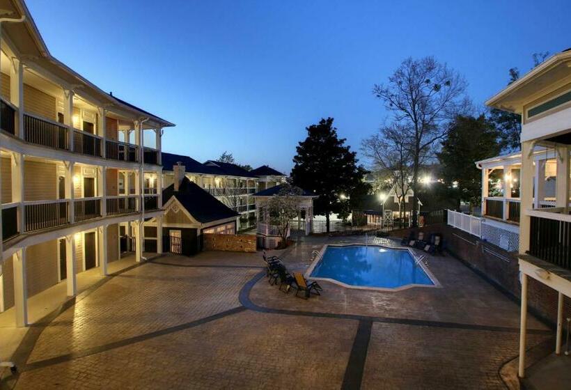 اتاق استاندارد با تخت بزرگ, Finial Bw Premier Collection Oxford   Anniston