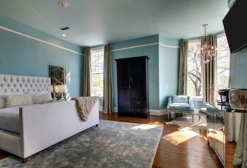 سوییت, Finial Bw Premier Collection Oxford   Anniston