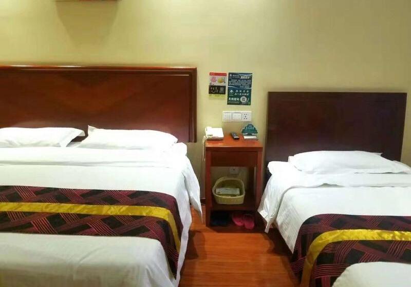 Семейный Номер, Greentree Inn Hebei Zhangjiakou Wuyi East Street Jianxing Express