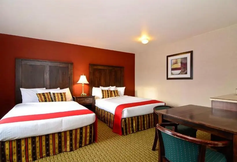 Perhehuone, Inn America Lewiston