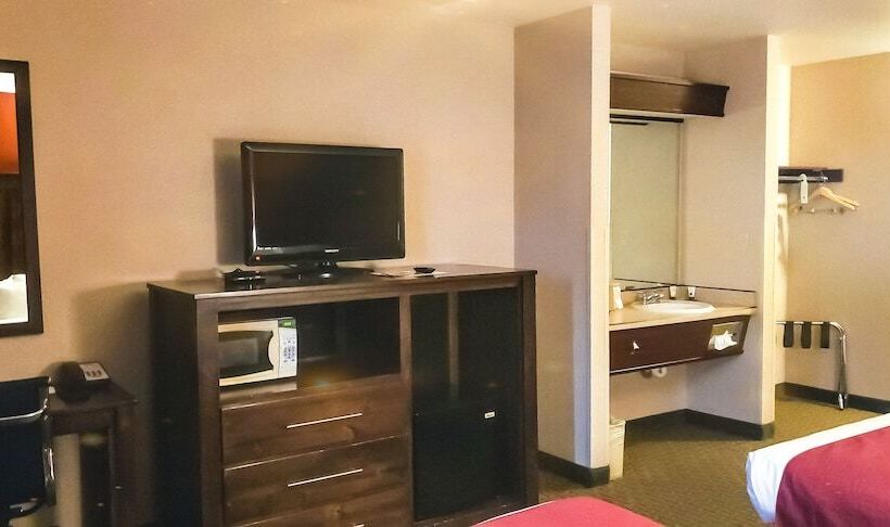 غرفه قياسيه سريرين مزدوجين, Inn America  Lewiston