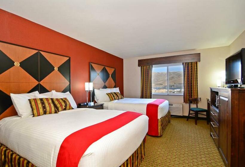 Номер Стандарт 2 Двуспальные Кровати, Inn America  Lewiston